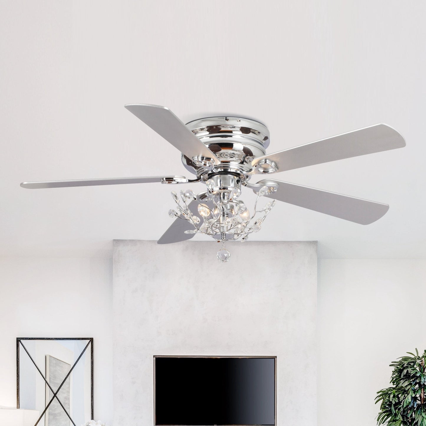 Ventilateur de plafond moderne à 5 pales réversibles de 48 pouces, avec fixation au plafond, en cristal et télécommande.