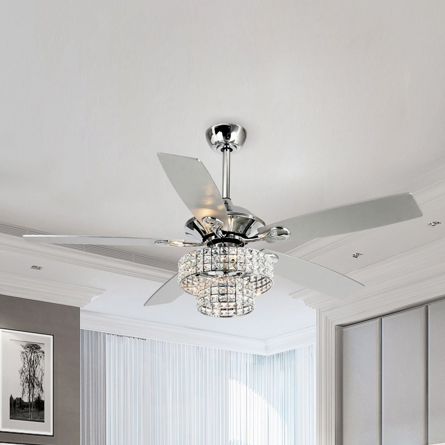 Ventilateur de plafond moderne à 5 pales en bois chromé de 52 pouces avec télécommande et cristaux.