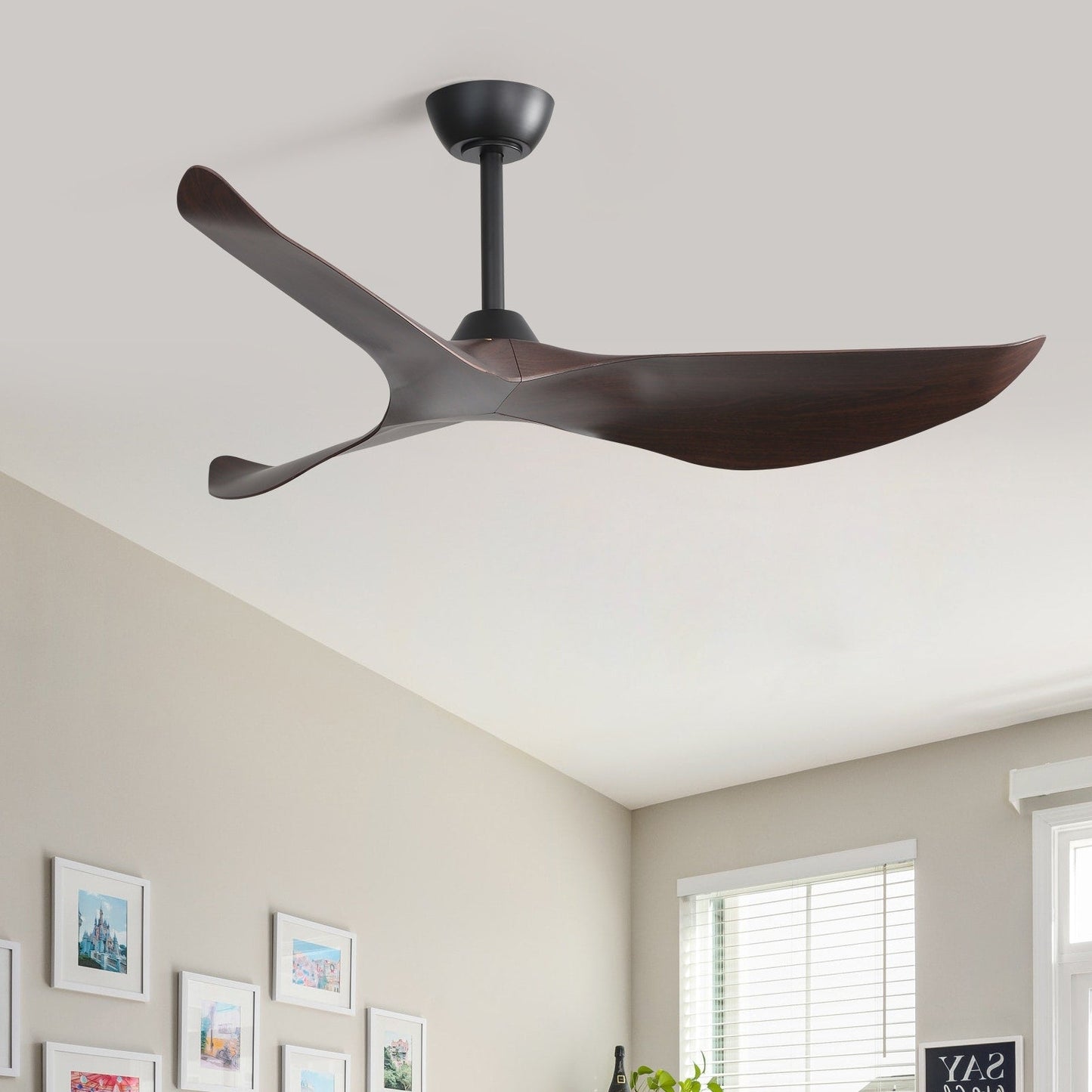 Ventilateur de plafond moderne de 52 pouces en bois massif/ABS avec télécommande (sans éclairage), 6 vitesses de vent, flux d'air réversible.