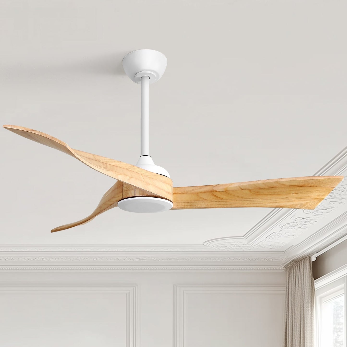Ventilateur de plafond moderne de 52 pouces en bois massif/ABS avec télécommande (sans éclairage), 6 vitesses de vent, flux d'air réversible.