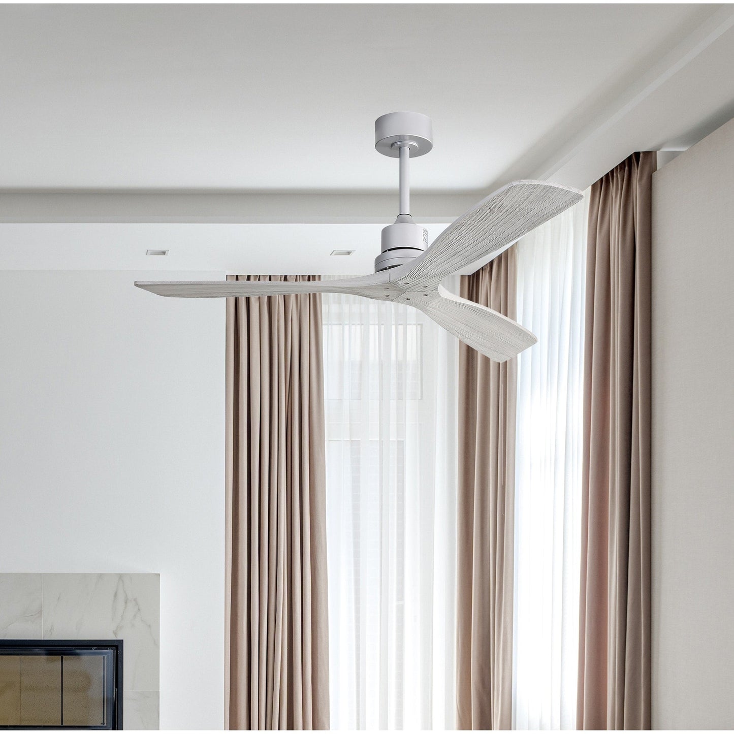 Ventilateur de plafond moderne de 52 pouces en bois massif/ABS avec télécommande (sans éclairage), 6 vitesses de vent, flux d'air réversible.