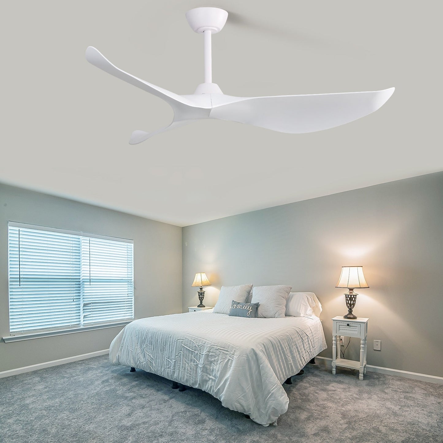 Ventilateur de plafond moderne de 52 pouces en bois massif/ABS avec télécommande (sans éclairage), 6 vitesses de vent, flux d'air réversible.