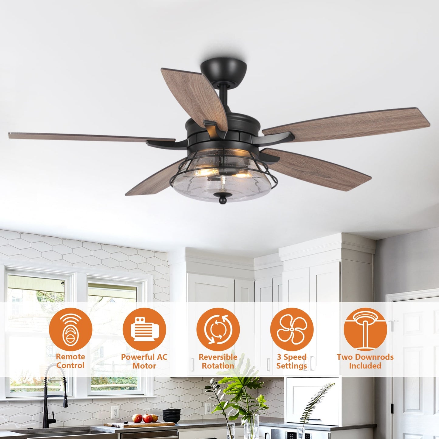 Ventilateur de plafond décoratif noir à 52 pales en verre dépoli, avec télécommande et kit d'éclairage.