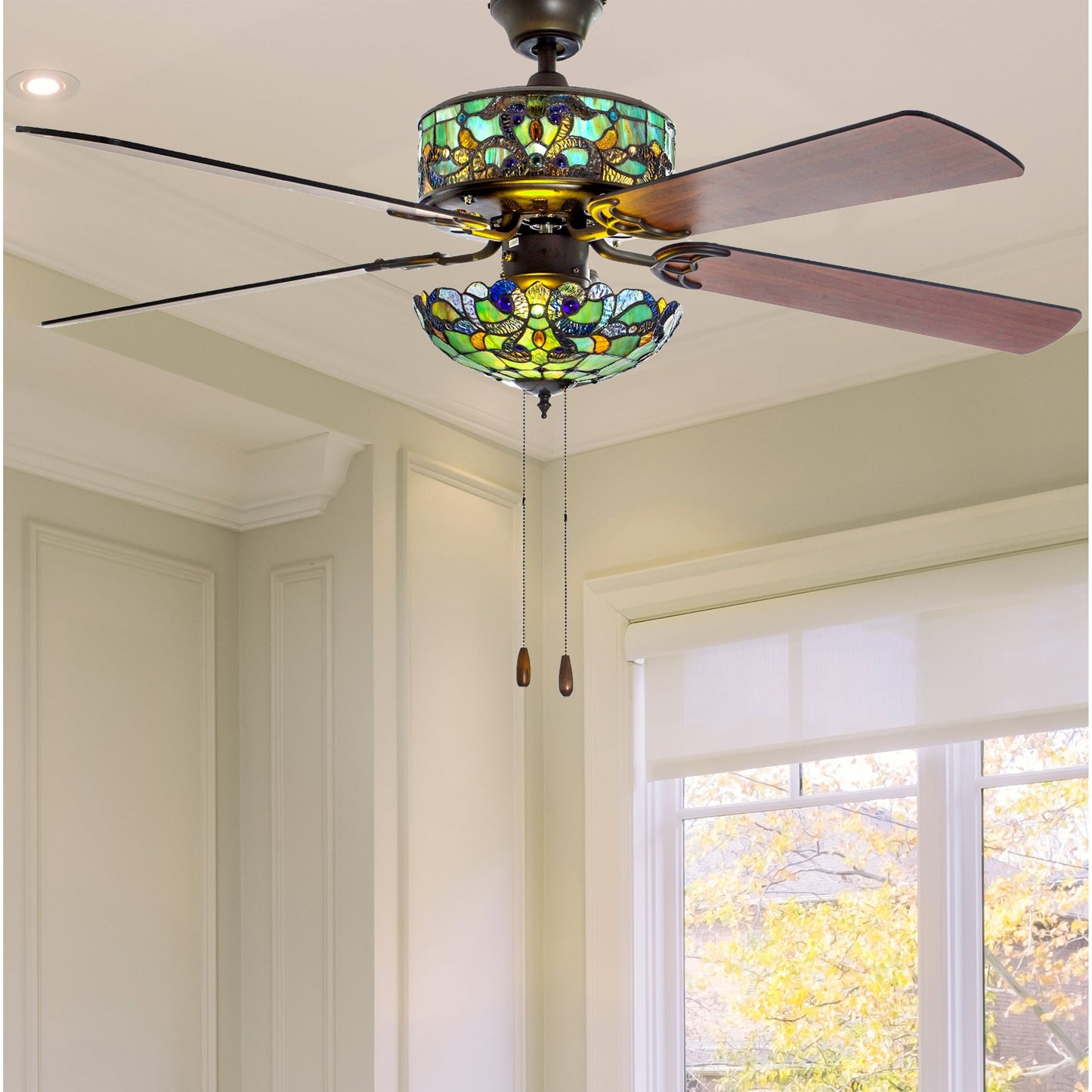 Ventilateur de plafond Copper Grove Guasipati Magna Carta de 52 pouces, style Tiffany - 52L x 52W x 16.5