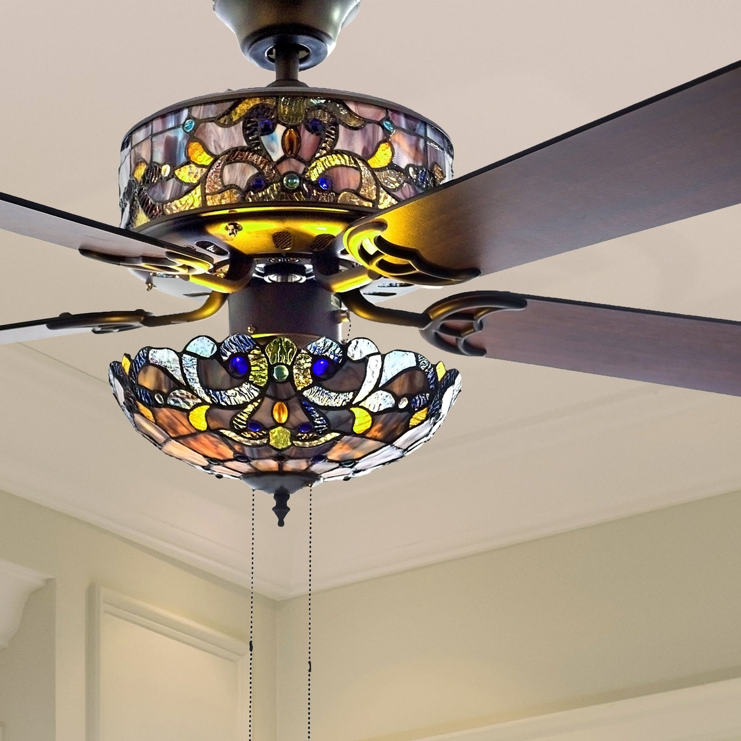 Ventilateur de plafond Copper Grove Guasipati Magna Carta de 52 pouces, style Tiffany - 52L x 52W x 16.5
