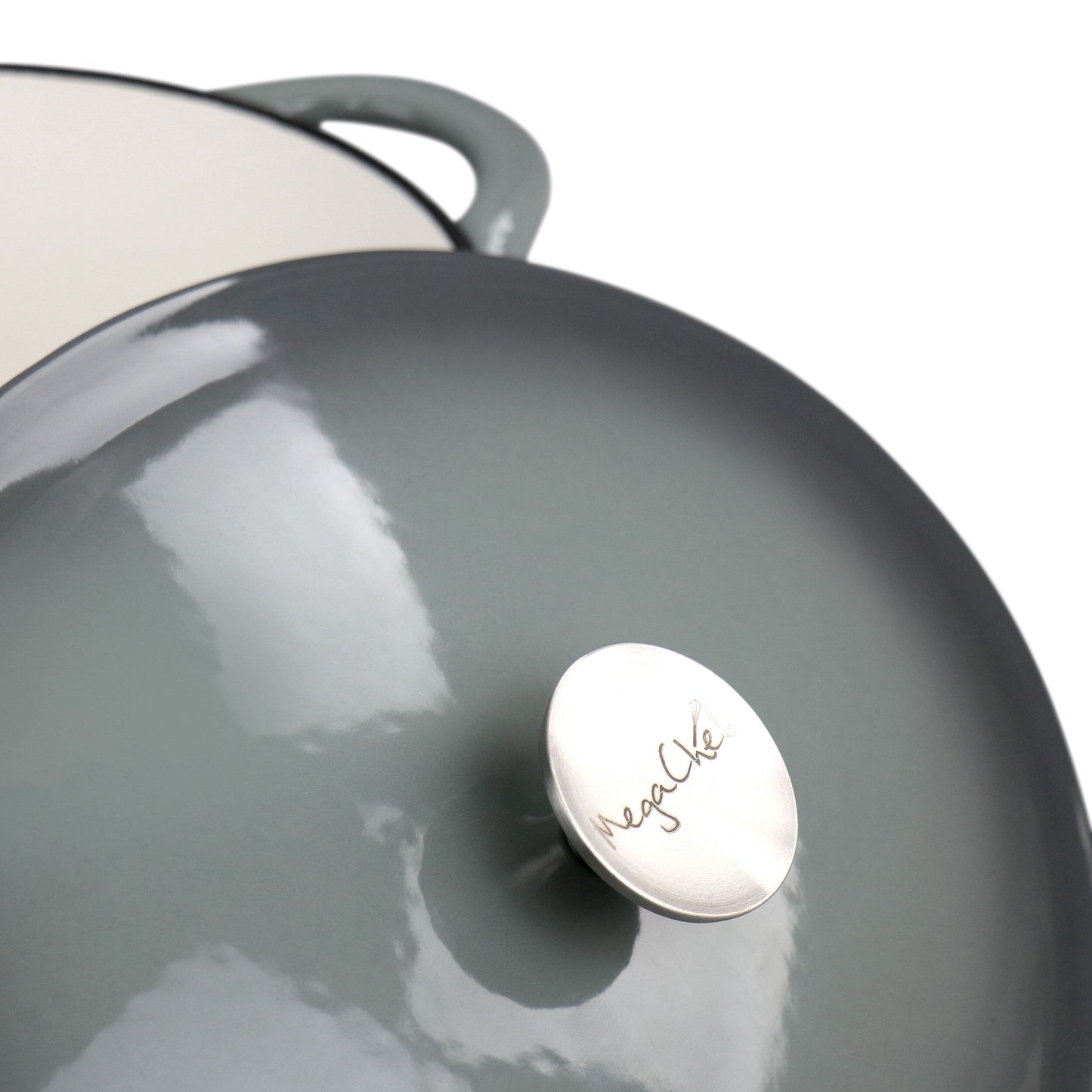 Casserole ovale en fonte d'aluminium émaillée de 7 quarts, couleur nuage de tempête.