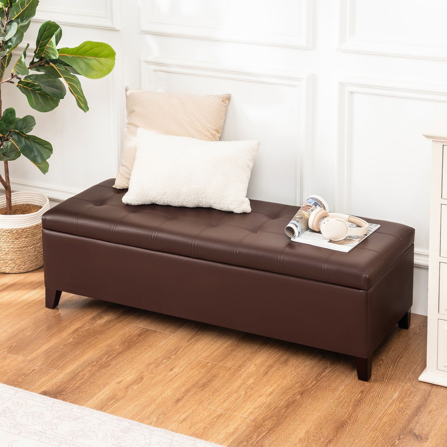 Tabouret coffre à rangement Adeco 50 en simili cuir
