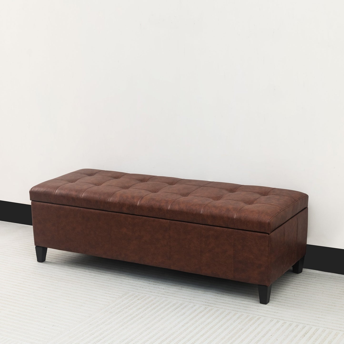 Tabouret coffre à rangement Adeco 50 en simili cuir