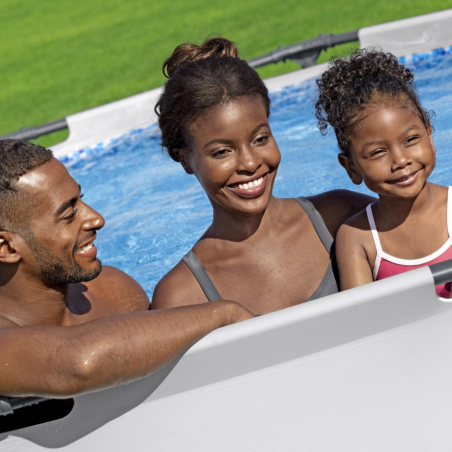 Bestway Steel Pro MAX Piscine hors sol ronde de 3 m de diamètre (10 pieds) et 76 cm de hauteur (30 pouces) avec pompe - 3 m x 76 cm.