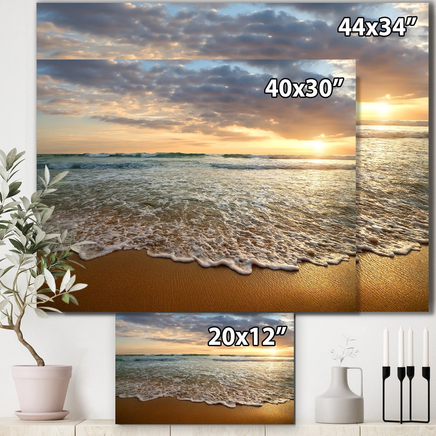 Coucher de soleil nuageux lumineux sur un océan calme - Tableau contemporain de paysage marin sur toile