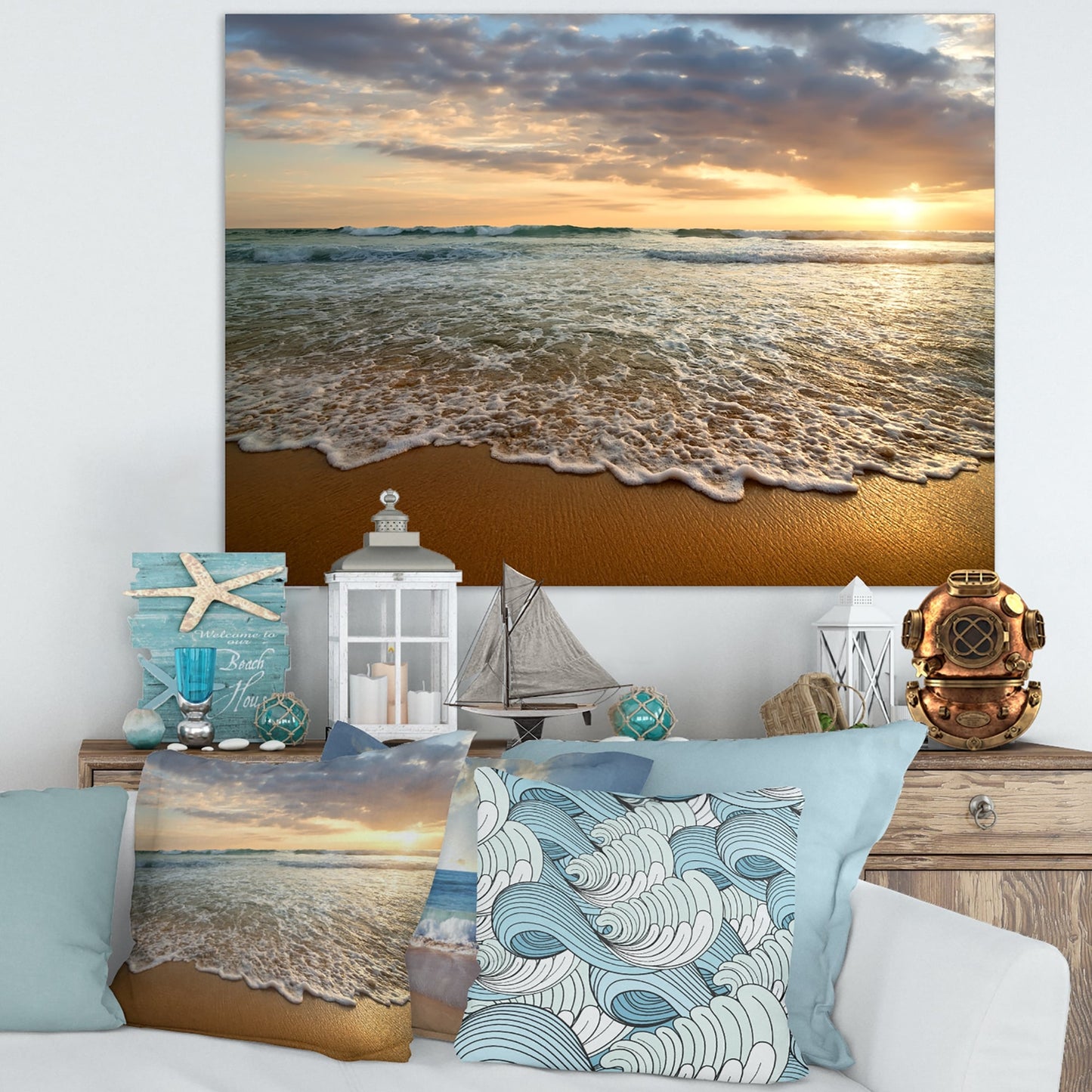 Coucher de soleil nuageux lumineux sur un océan calme - Tableau contemporain de paysage marin sur toile