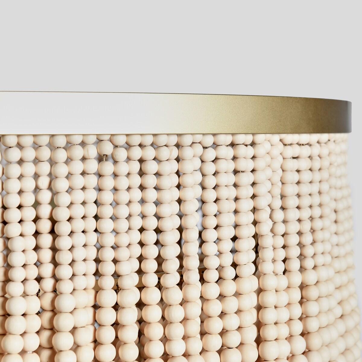 Luminaire à perles naturelles Brittany de Kosas Home