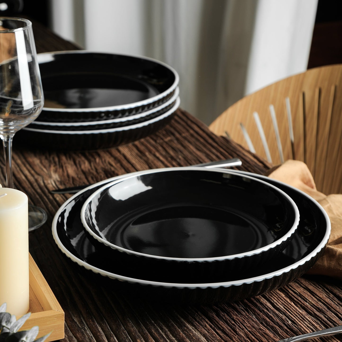 Service de table en grès Lustra de Christian Siriano