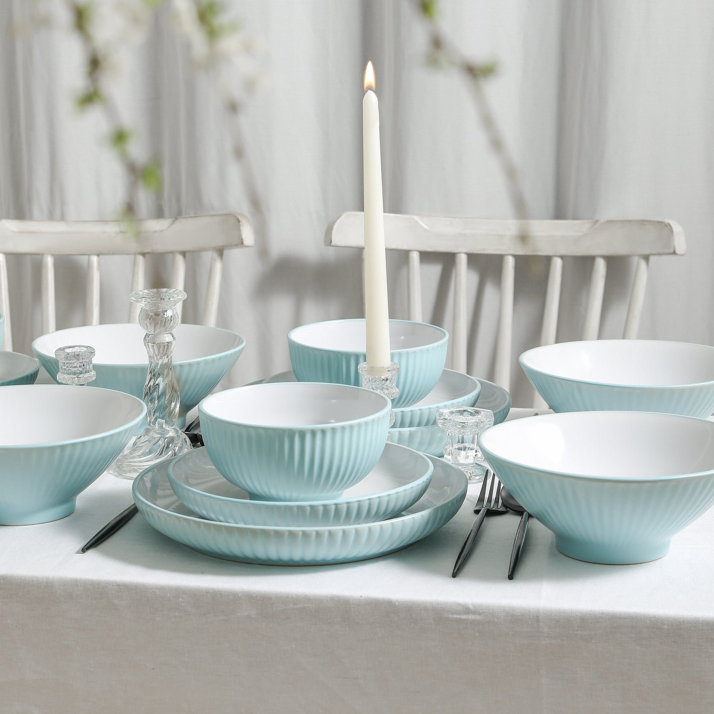 Service de table en grès Lustra de Christian Siriano