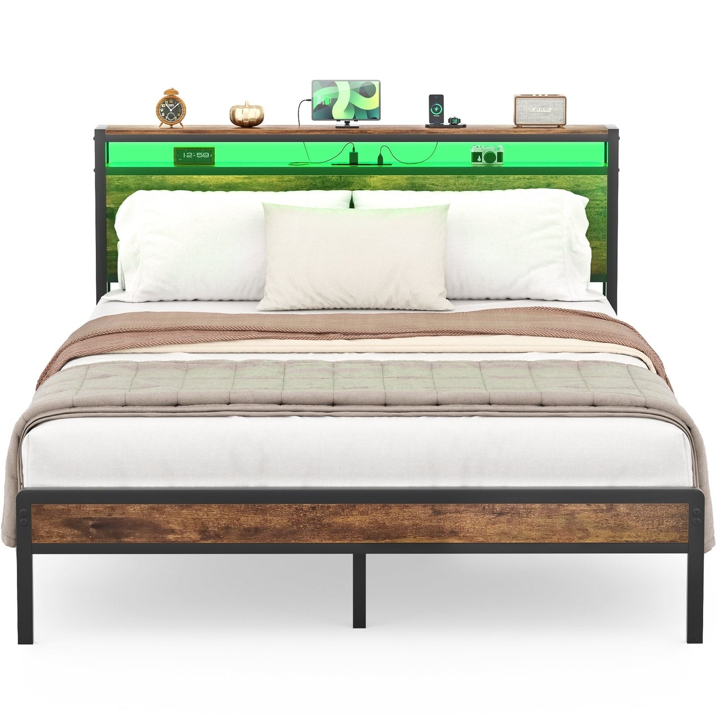Cadre de lit à plateforme en bois de style farmhouse avec station de recharge et lumières LED