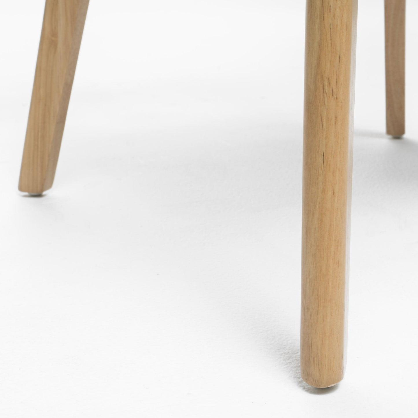 Chaise de salle à manger Abrielle en bois d'acacia rembourré, style moderne du milieu du siècle, par Christopher Knight Home (lot de 2)