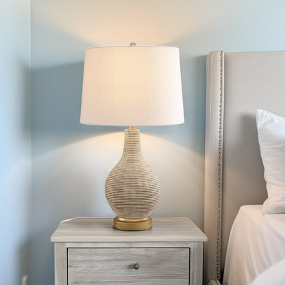 Lampe de table de style farmhouse 24,5 pouces, couleur beige lavé/doré, avec abat-jour en lin blanc (lot de 2) - 24,5 H