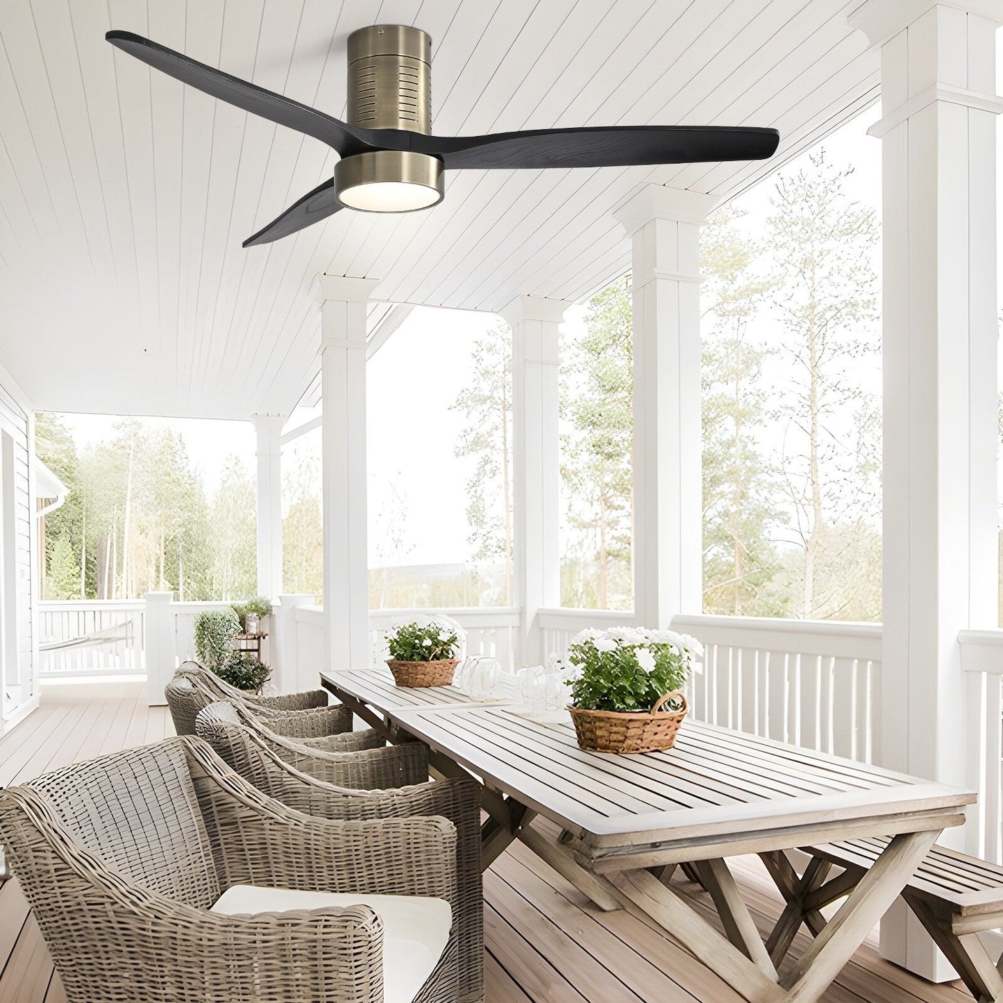 Ventilateur de plafond encastré de 52 pouces de style farmhouse avec éclairage et télécommande, moteur DC réversible.