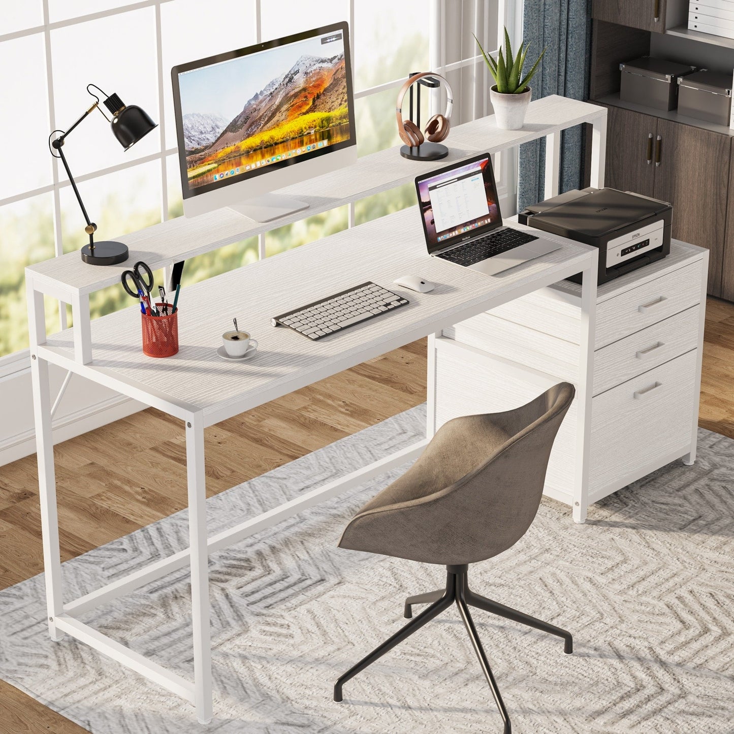 Bureau d'ordinateur de 63 pouces avec support de moniteur, bureau de travail ergonomique pour la maison avec tiroirs et armoire à dossiers.