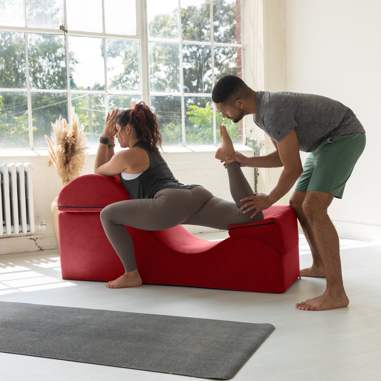 Chaise longue convertible Avana Kami / Yoga et massage - Pouf 2-en-1 avec chaise longue de yoga escamotable, microvelours - N/A