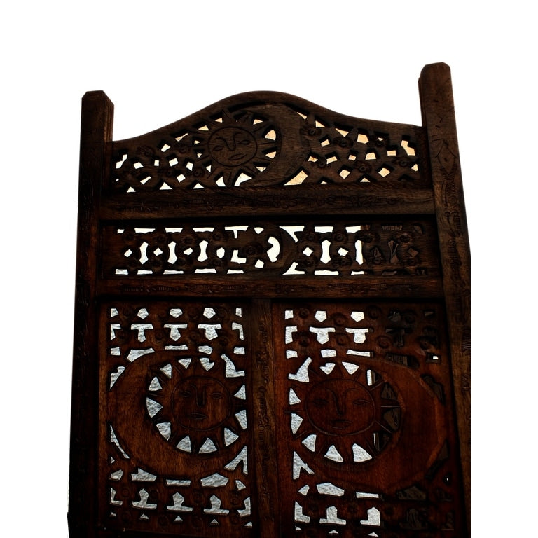Paravent de séparation de pièce en bois pliable à 4 panneaux, avec motif soleil et lune sculpté à la main, marron.