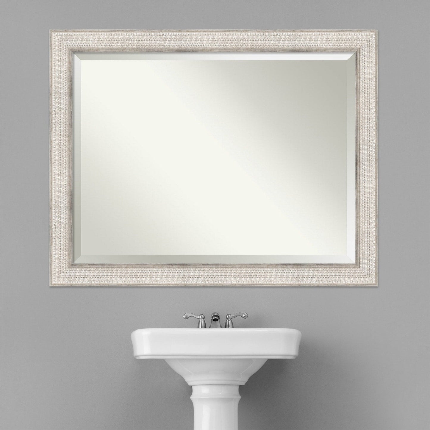 Miroir mural de salle de bain en bois biseauté - Cadre argenté Trellis - Trellis Argenté