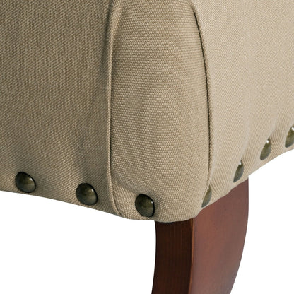 Banc capitonné Carolina avec garniture à clous décoratifs
