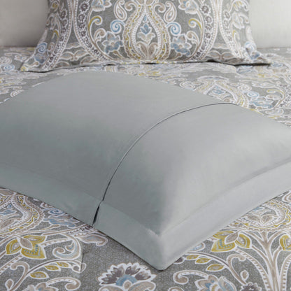 Ensemble de couette et oreillers Harbor House Hallie 6 pièces en coton à motif damassé gris.