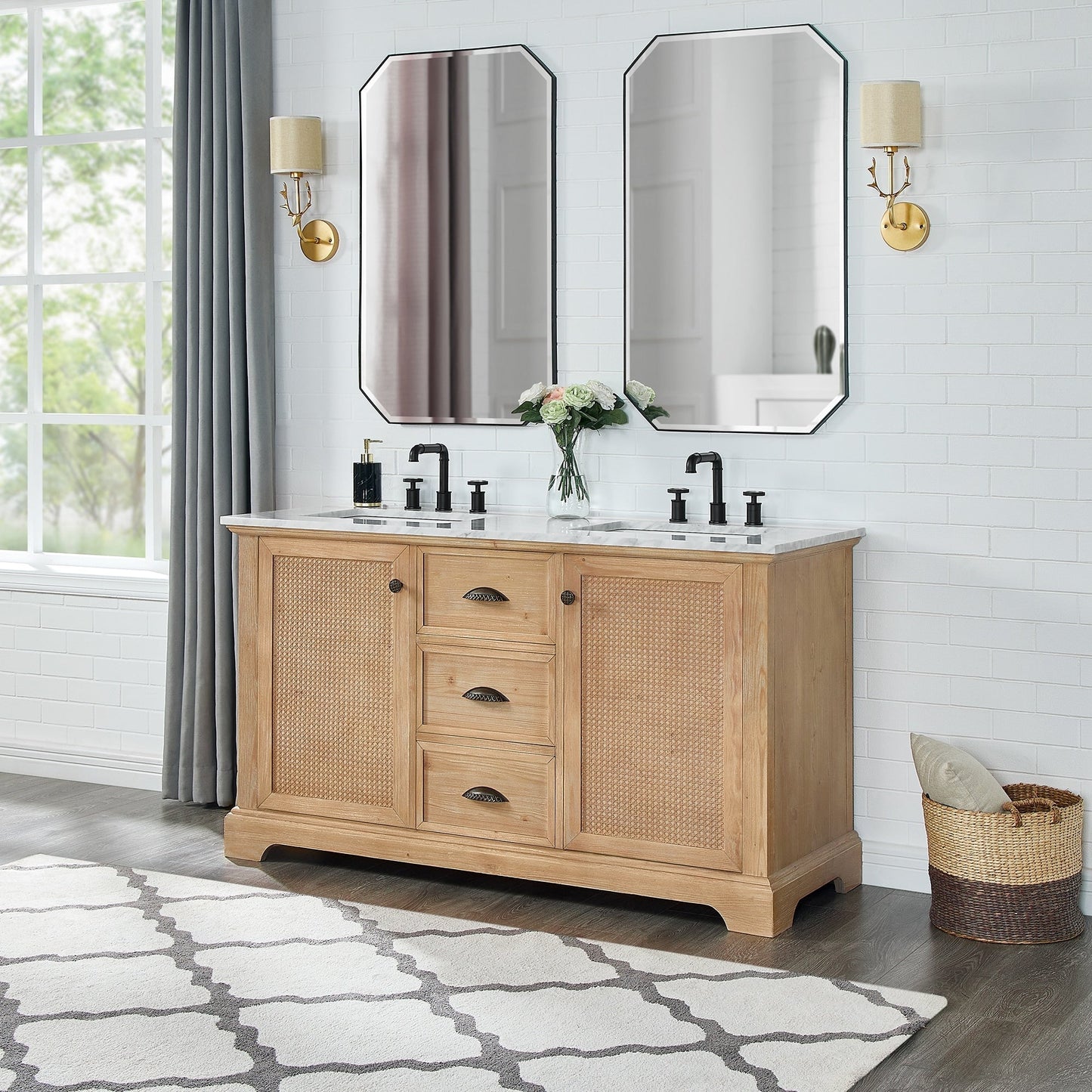Meuble-lavabo Hervas avec plan de toilette en marbre naturel, sans miroir.