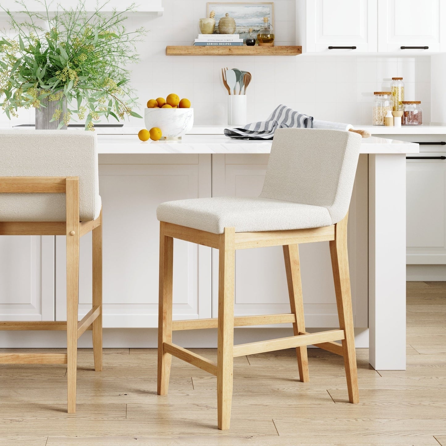Tabouret de bar moderne Gracie, chaise rembourrée en bouclette et pieds en bois brossé